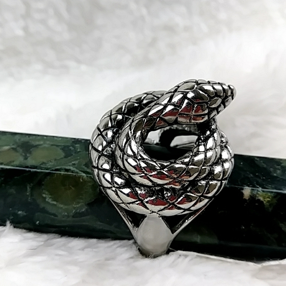 Serpent Snake Ring Hypoallergenic Unisex - Picture 5 of 15